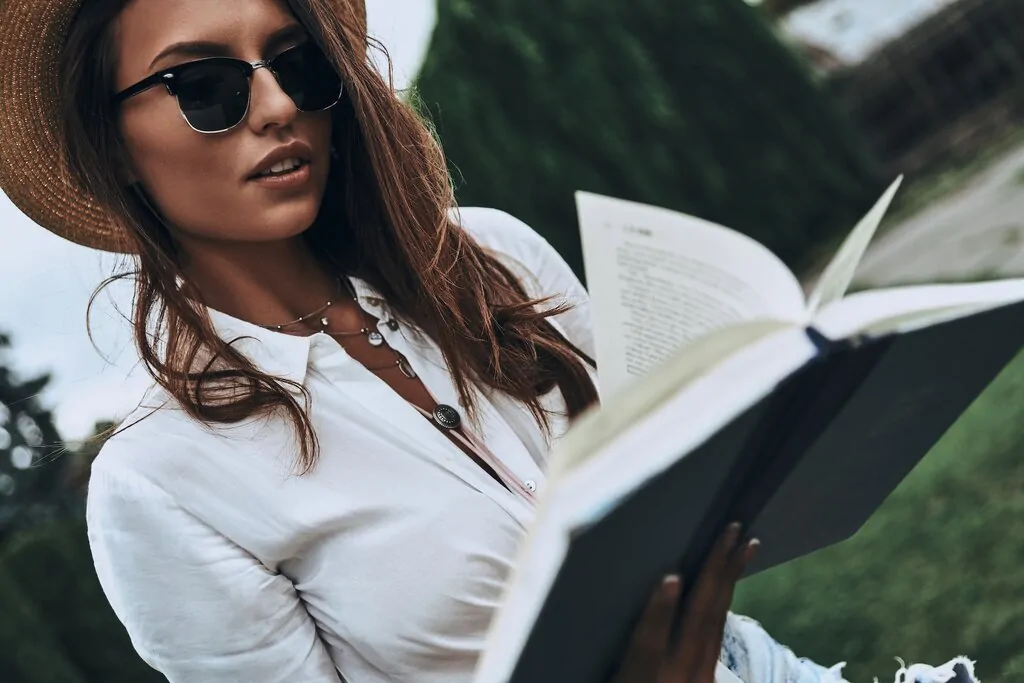Passionate reader. | Shamonj Gifts LLC Passionate reader.